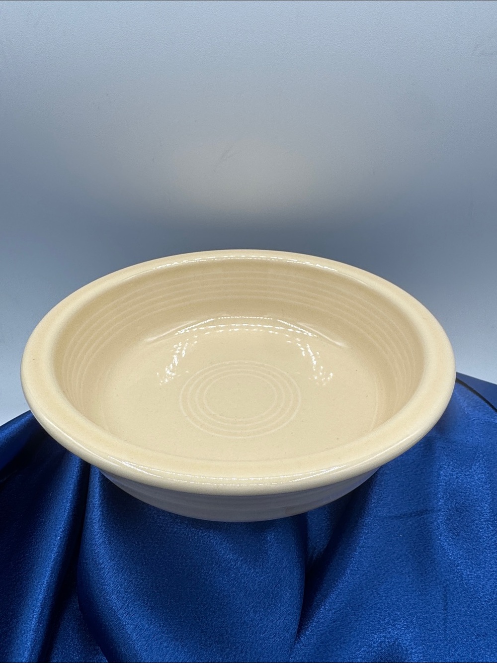 Fiesta Cream/very pale yellow Cereal bowl; 7” Diameter. Excellent condition.